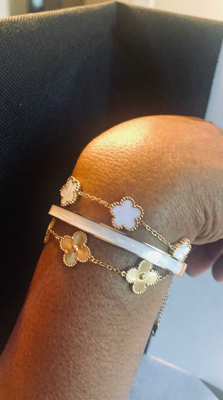 Lucky you clover bracelet