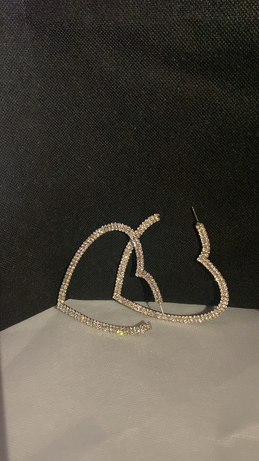 Heart of diamonds earrings