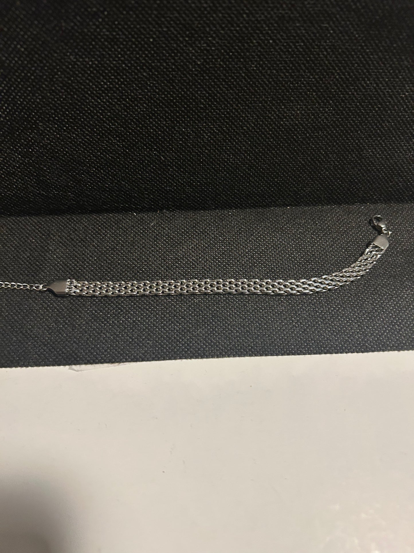 Classic bracelet
